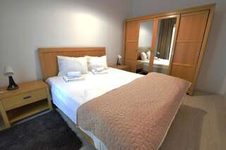 Апарт-отели Uptown Residence Apartments Бухарест Апартаменты с балконом-7